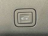 New 2025 Chevrolet Suburban Z71 w/ Comfort Package image 6