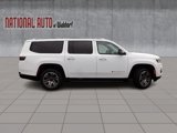 Used 2023 Jeep Wagoneer L Series II image 4