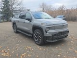 New 2025 Chevrolet Silverado EV RST image 4