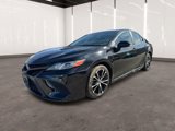 Used 2019 Toyota Camry SE image 2