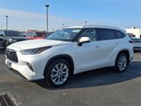 Used 2020 Toyota Highlander Limited image 3