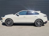 Certified 2025 Porsche Cayenne Coupe image 2