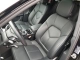 Used 2025 Porsche Macan image 5