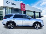 New 2025 Nissan Pathfinder Platinum image 2