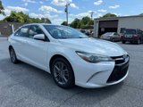 Used 2015 Toyota Camry SE image 3