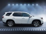 New 2025 Honda Pilot EX-L image 2