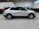 Used 2020 Chevrolet Equinox LT w/ Driver Convenience Package image 2
