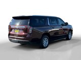 Used 2023 Chevrolet Suburban LT image 5