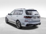 Used 2025 BMW X7 M60i image 3