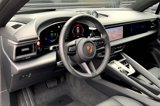 Certified 2025 Porsche Macan Electric image 4