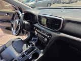 Used 2022 Kia Sportage EX w/ EX Technology Package image 6