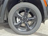 New 2025 Jeep Grand Cherokee L Altitude image 5