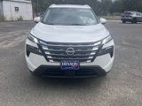 Used 2024 Nissan Rogue SV w/ SV Premium Package image 2
