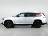 Used 2023 Jeep Grand Cherokee L Laredo image 5
