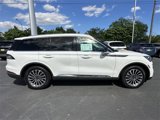 Certified 2021 Lincoln Aviator Reserve w/ Elements Package Plus image 4
