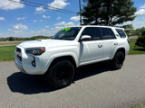 Used 2024 Toyota 4Runner TRD Off-Road Premium image 2