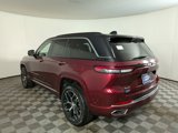 New 2025 Jeep Grand Cherokee Summit image 4