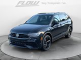 Certified 2024 Volkswagen Tiguan SE R-Line image 3