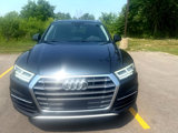 Used 2018 Audi Q5 2.0T Premium Plus w/ Premium Plus Package image 2
