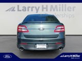Used 2016 Ford Taurus SHO image 4
