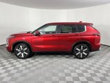 New 2025 Mitsubishi Outlander SE image 3