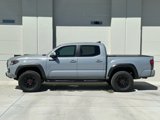 Used 2017 Toyota Tacoma TRD Pro image 2