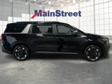 Used 2025 Kia Carnival EX image 6