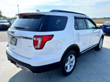 Used 2017 Ford Explorer XLT w/ Equipment Group 202A image 4