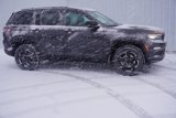 New 2025 Jeep Grand Cherokee Limited w/ Black Appearance Package image 2