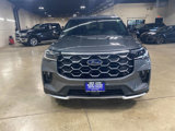 Used 2025 Ford Explorer Platinum image 2