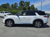 New 2025 Nissan Pathfinder Platinum image 2