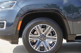 New 2025 Jeep Wagoneer 4WD w/ Convenience Group I image 5
