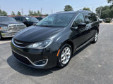 Used 2018 Chrysler Pacifica Touring-L Plus w/ Tire & Wheel Group image 3