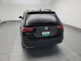 Used 2019 Volkswagen Tiguan SE image 6