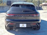 Certified 2025 Porsche Macan image 3