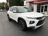 Used 2023 Chevrolet TrailBlazer LT image 2