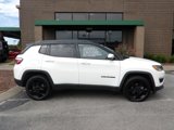 Used 2019 Jeep Compass Latitude image 2