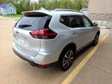 Used 2019 Nissan Rogue SL w/ Premium Package image 3