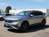Used 2024 Volkswagen Tiguan SE image 6
