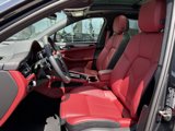 Certified 2025 Porsche Macan image 5