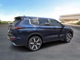 New 2025 Mitsubishi Outlander SE image 3