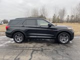 Certified 2022 Ford Explorer XLT w/ Equipment Group 202A image 5