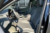 Certified 2022 Porsche Cayenne Platinum Edition image 5
