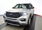 Used 2024 Ford Explorer XLT w/ Equipment Group 202A image 4