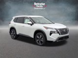 New 2025 Nissan Rogue SL image 3