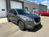 Used 2024 Nissan Pathfinder S image 2
