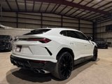 Used 2021 Lamborghini Urus image 5