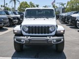 New 2025 Jeep Gladiator Sport w/ Premium Package image 2