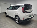 Used 2023 Kia Soul LX w/ LX Technology Package image 5