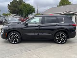 Used 2022 Mitsubishi Outlander SE image 3